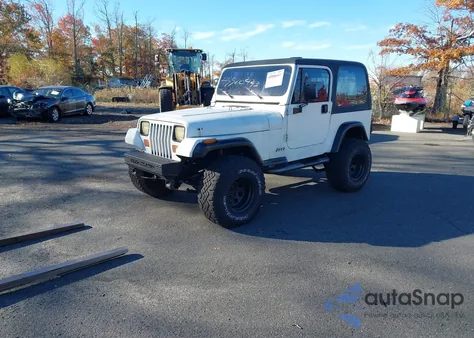 1992 Jeep Wrangler / Yj S z USA, uszkodzony, nr VIN 2J4FY19P6NJ547062